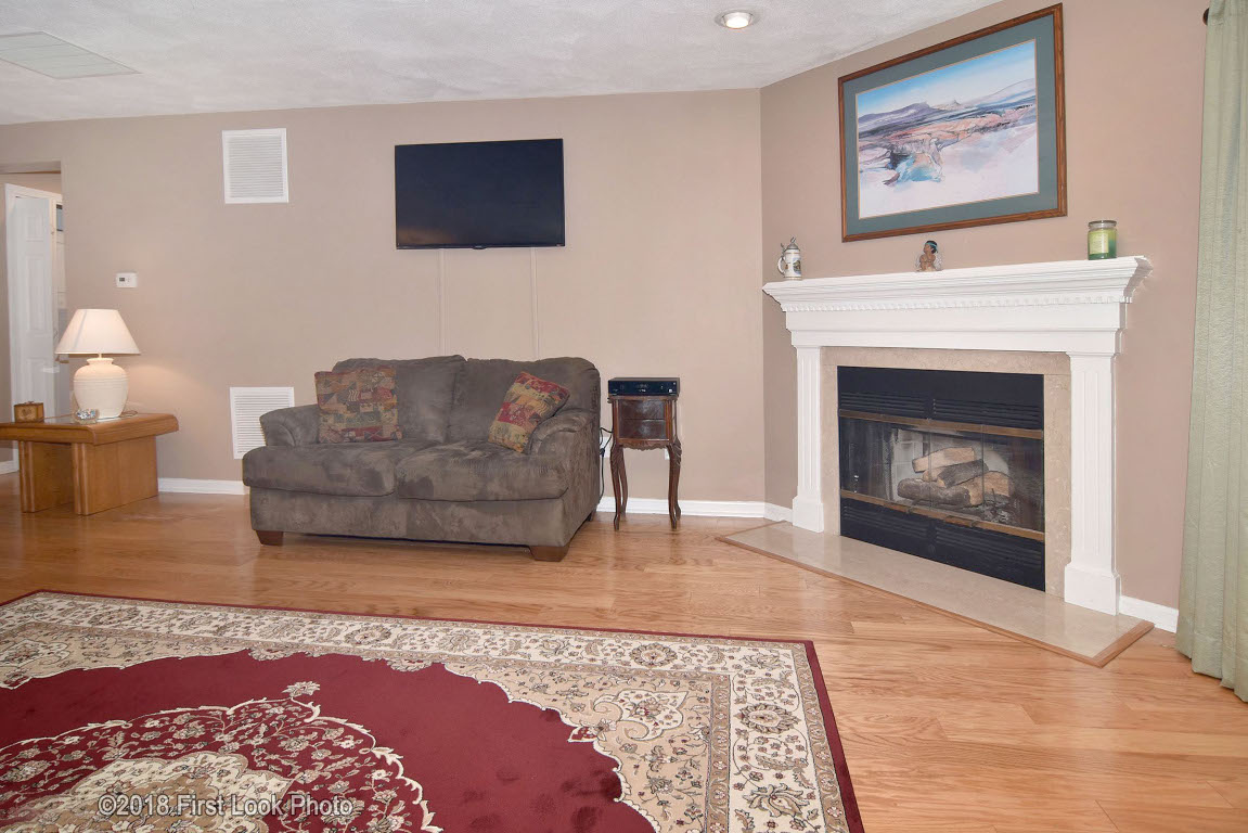 375 Angell Road, Unit B North Providence, RI 02904 - Photo 8 of 29 Gallery Image 8