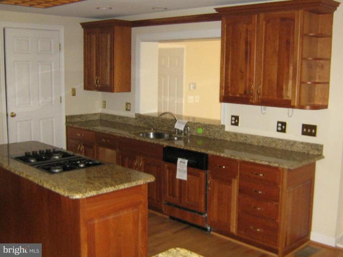 1114 Towlston Road McLean, VA 22102 - Photo 7 of 21 Kitchen #2
