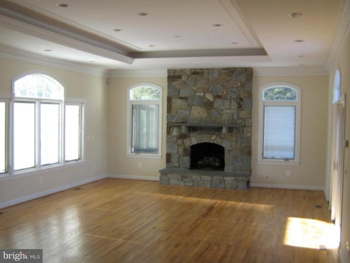 1114 Towlston Road McLean, VA 22102 - Photo 8 of 21 Family Room
