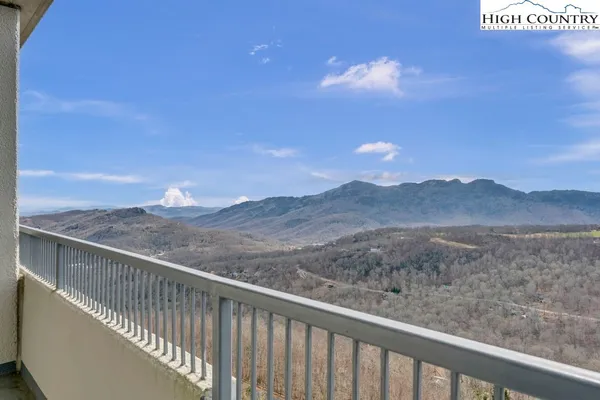 $1,750 | 303 Sugar Top Drive, Unit 81806, Sugar Mountain, NC 28604
