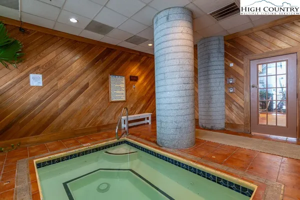 $1,750 | 303 Sugar Top Drive, Unit 81806, Sugar Mountain, NC 28604