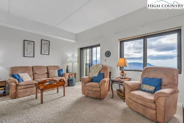 $1,750 | 303 Sugar Top Drive, Unit 81806, Sugar Mountain, NC 28604