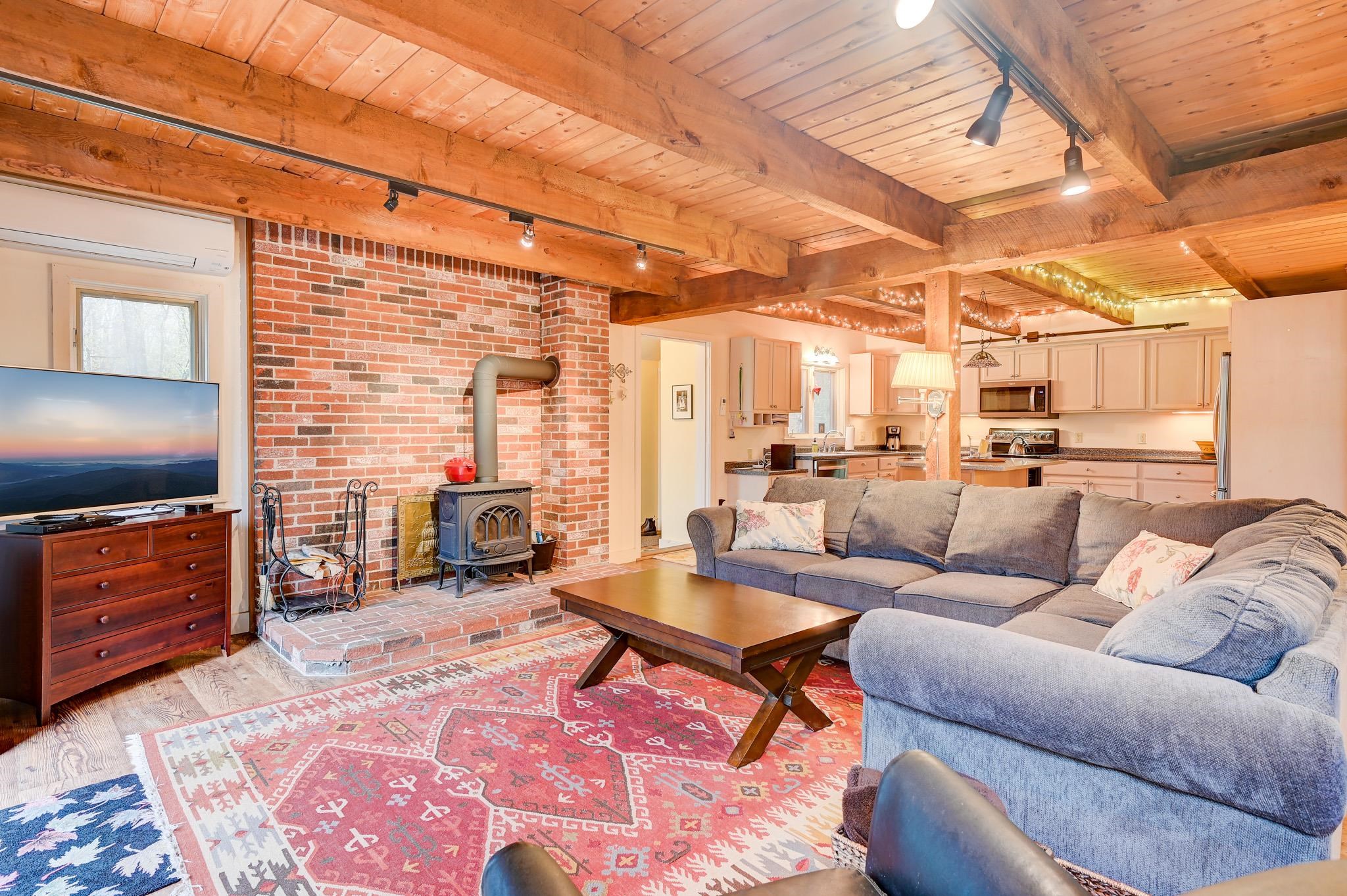 17 Fox Run Road, Unit 17 Bartlett, NH 03812 - Photo 5 of 39