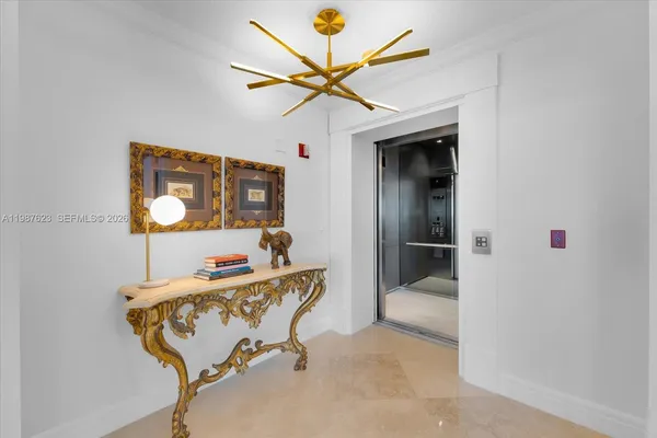 $19,900 | 1455 Ocean Drive, Unit 909, Miami Beach, FL 33139