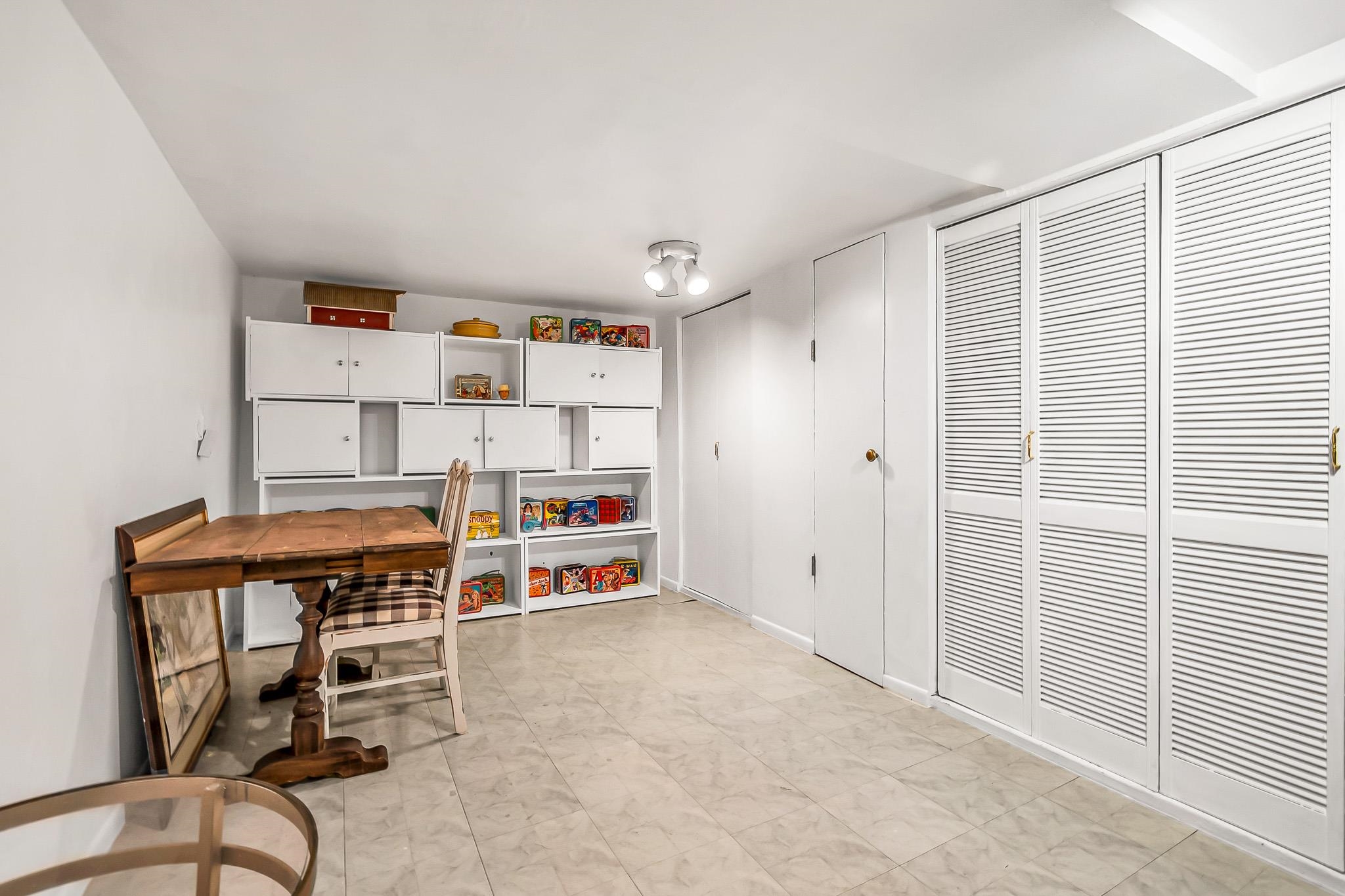 912 24 Road Grand Junction, CO 81505 - Photo 28 of 42 a workspace with furniture and window