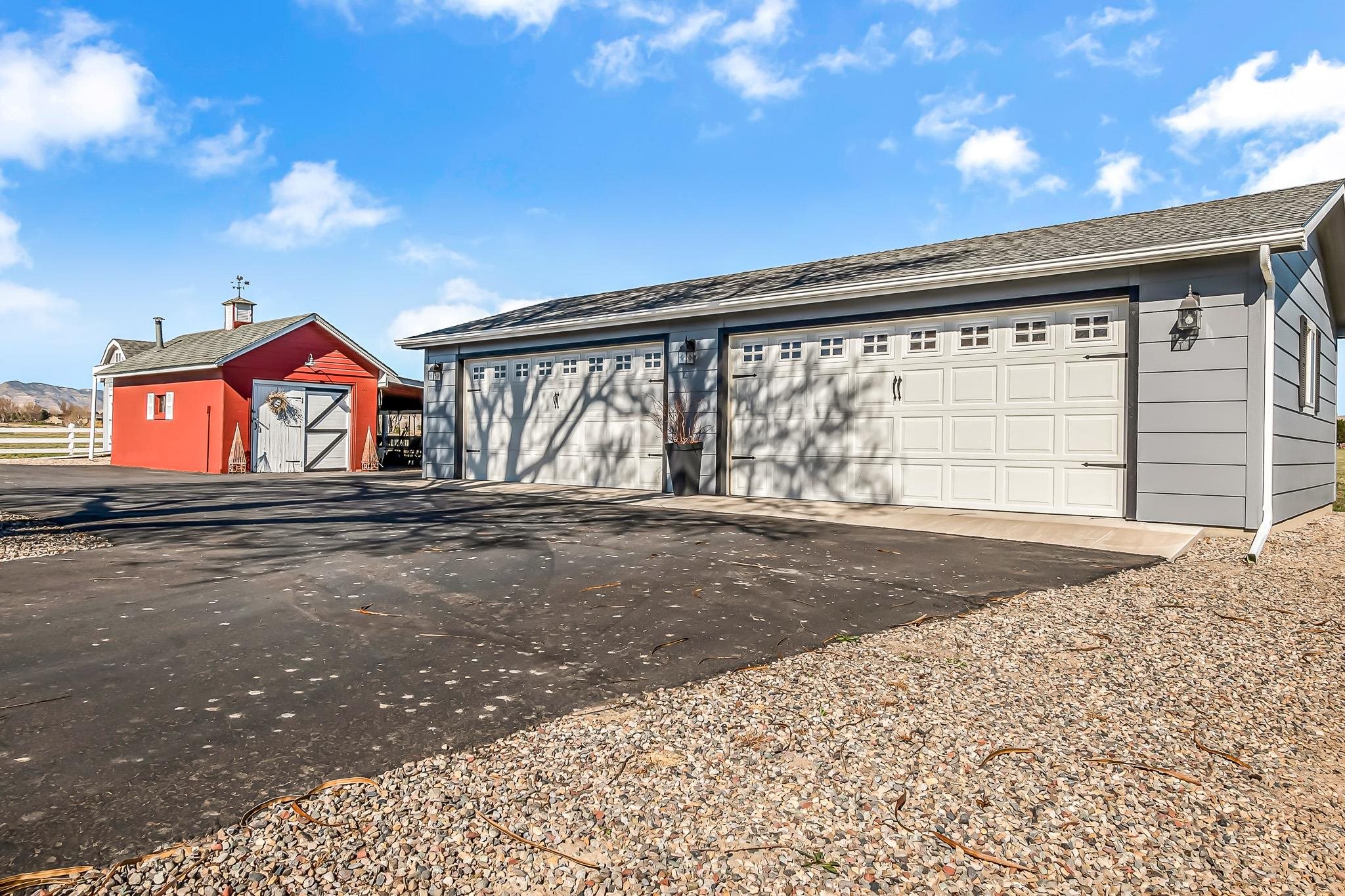912 24 Road Grand Junction, CO 81505 - Photo 32 of 42 front view of house with a street