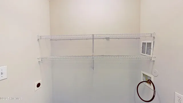 $1,550 | 4804 South College Road, Unit 25, Wilmington, NC 28412