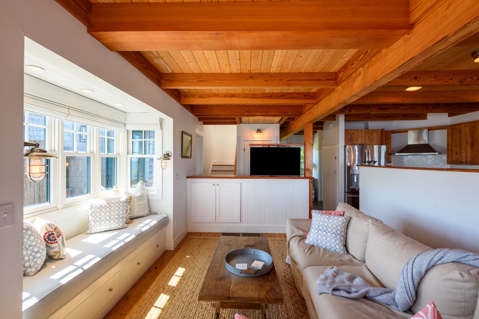 25 The Boulevard Edgartown, MA 02539 - Photo 11 of 40 a living room with furniture and a flat screen tv