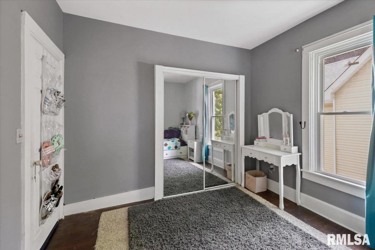 725 North 4th Street Springfield, IL 62702 - Photo 12 of 24 Gallery Image 12