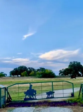 $1,100,000 | 2186 Gilliland Road, Springtown, TX 76082
