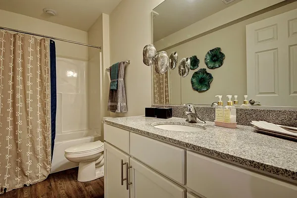 $2,620 | 4222 Pond Willow Road, Naperville, IL 60564
