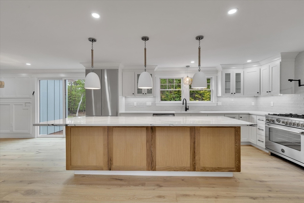 152 Pleasant Bay Road Harwich, MA 02645 - Photo 18 of 39 Gallery Image 18