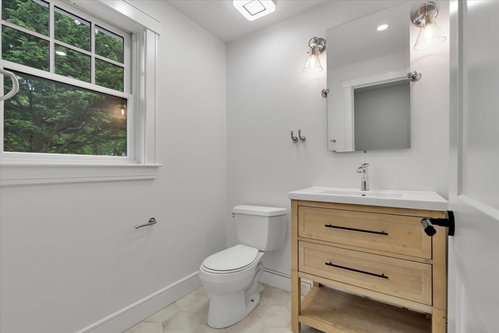 152 Pleasant Bay Road Harwich, MA 02645 - Photo 23 of 39 Gallery Image 23