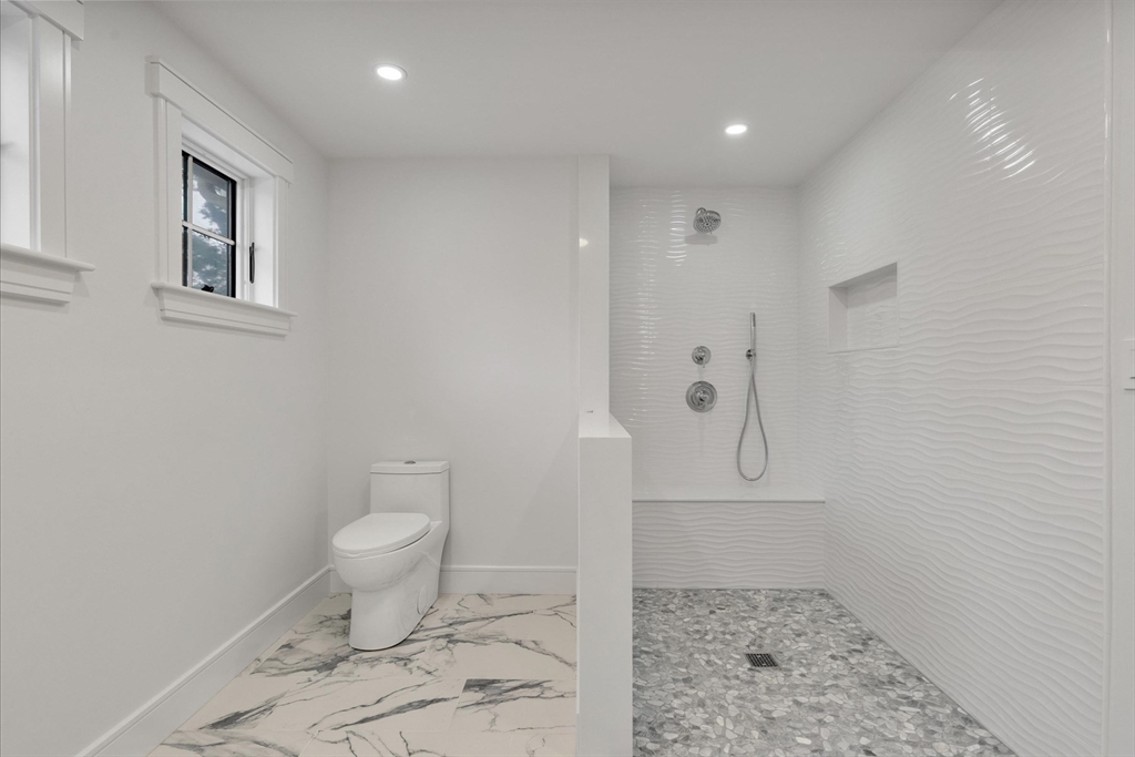 152 Pleasant Bay Road Harwich, MA 02645 - Photo 35 of 39 Gallery Image 35