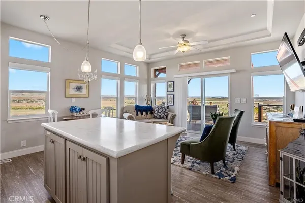$1,675,000 | 8580 Warren Road, Paso Robles, CA 93446