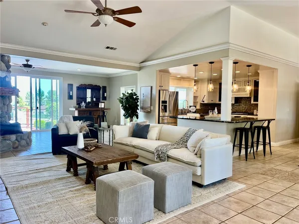 $1,675,000 | 8580 Warren Road, Paso Robles, CA 93446