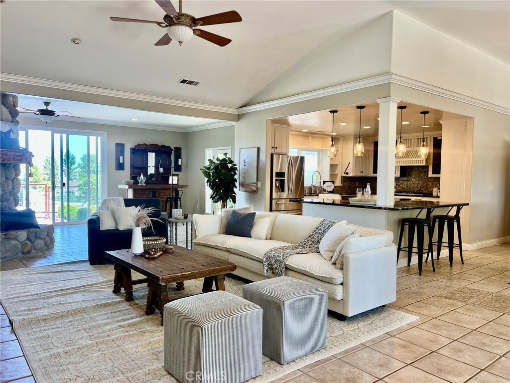 8580 Warren Road Paso Robles, CA 93446 - Photo 5 of 53