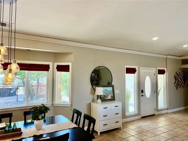 $1,675,000 | 8580 Warren Road, Paso Robles, CA 93446