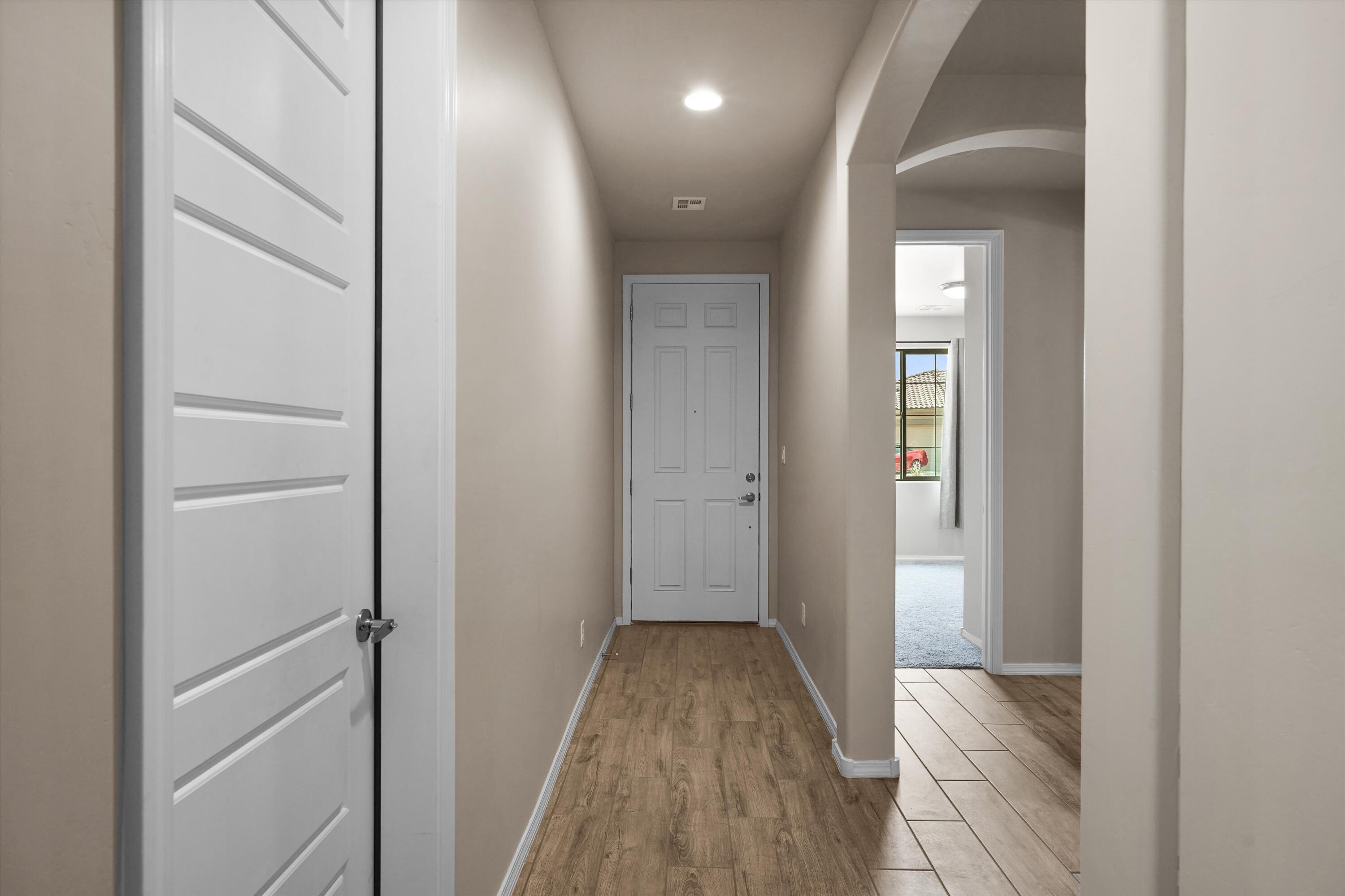 7512 Two Rock Road Northwest Albuquerque, NM 87114 - Photo 5 of 33 Gallery Image 5