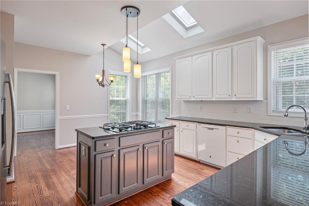 3316 Dairy Point Drive High Point, NC 27265 - Photo 15 of 40