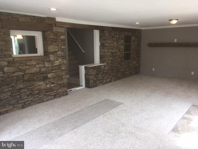 960 Burkholder Road Red Lion, PA 17356 - Photo 11 of 30