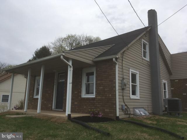 960 Burkholder Road Red Lion, PA 17356 - Photo 8 of 30