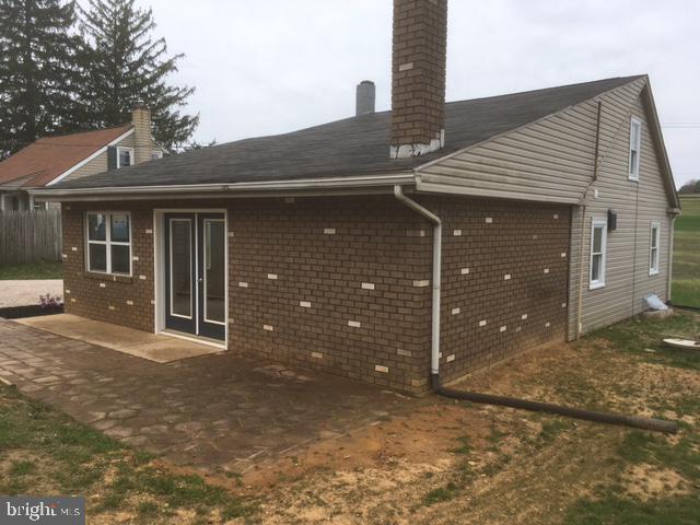 960 Burkholder Road Red Lion, PA 17356 - Photo 9 of 30