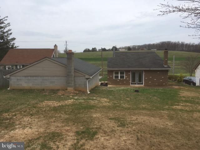 960 Burkholder Road Red Lion, PA 17356 - Photo 10 of 30