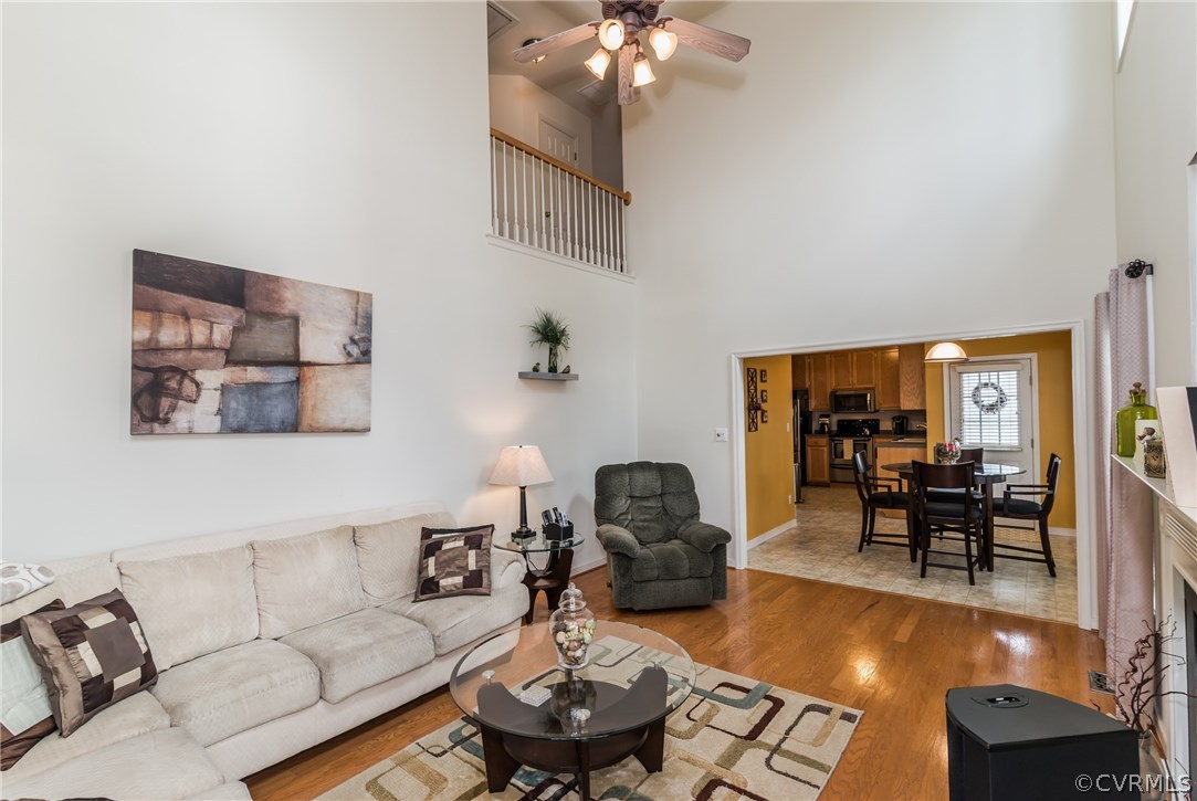 15842 Sandwave Road Chester, VA 23831 - Photo 23 of 40 More of family room
