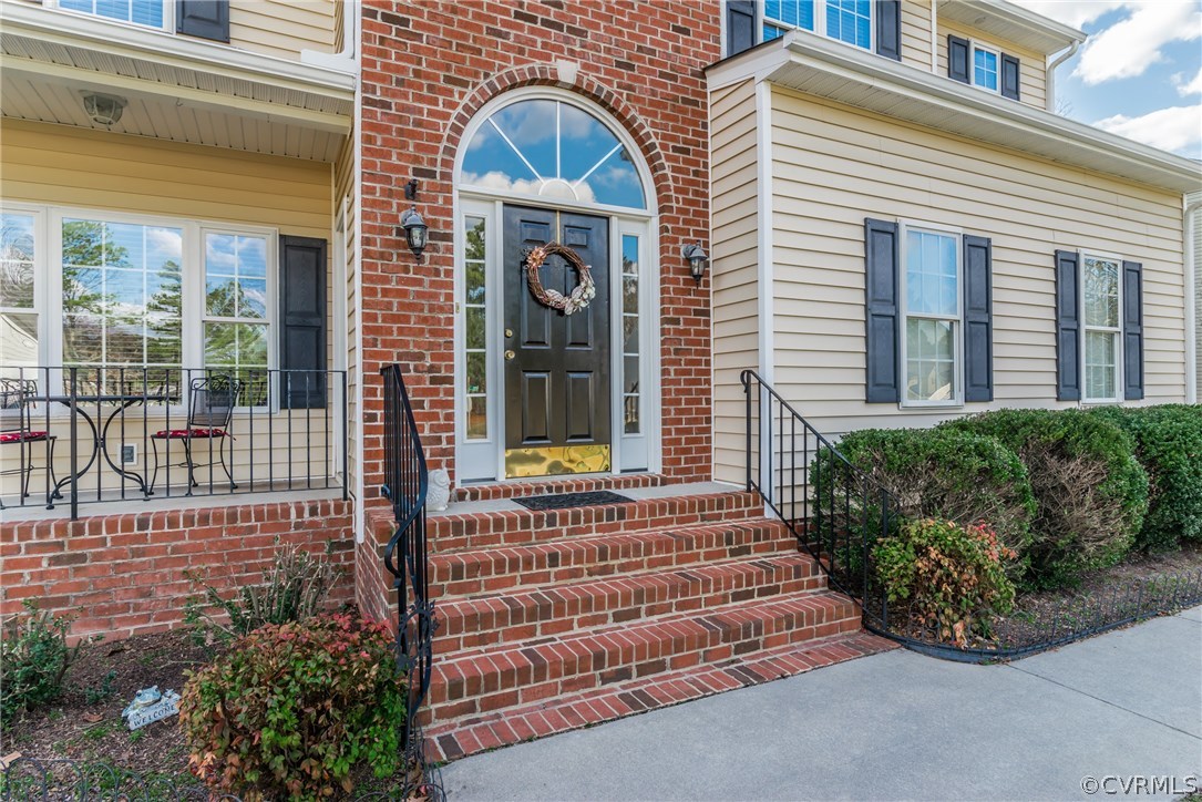 15842 Sandwave Road Chester, VA 23831 - Photo 5 of 40 Pretty entry way! Masonry and brick!