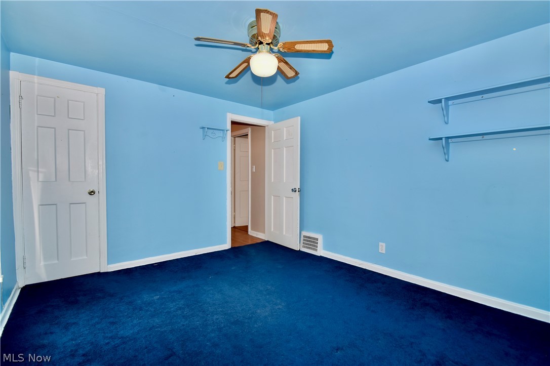5035 Anderson Road Cleveland, OH 44124 - Photo 26 of 34