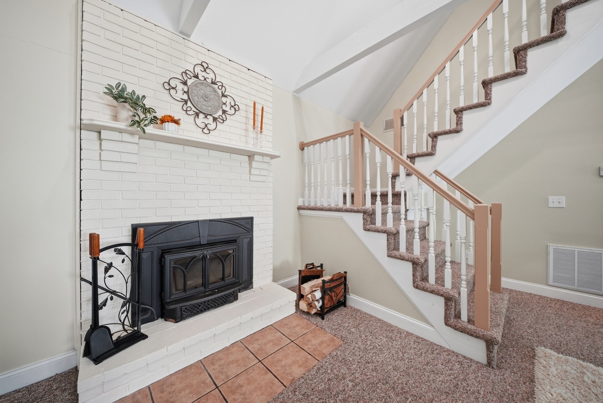 11 Olde Village Road Salem, NH 03079 - Photo 13 of 37 Gallery Image 13