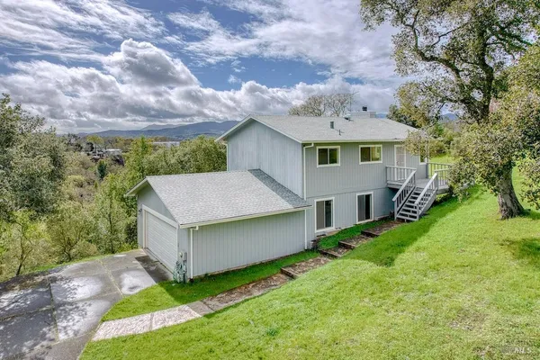 $969,000 | 2511 Laguna Vista Drive, Novato, CA 94945