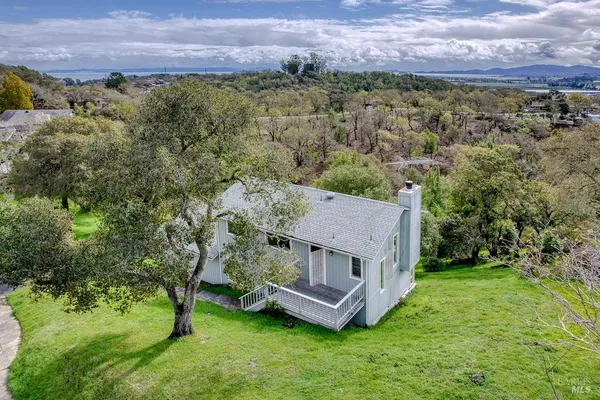 $969,000 | 2511 Laguna Vista Drive, Novato, CA 94945