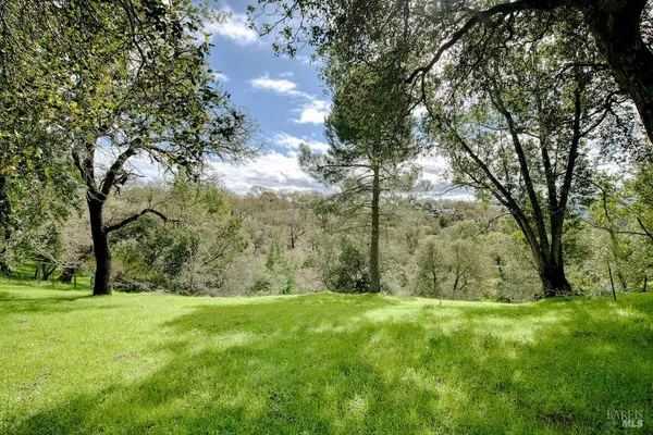 $969,000 | 2511 Laguna Vista Drive, Novato, CA 94945