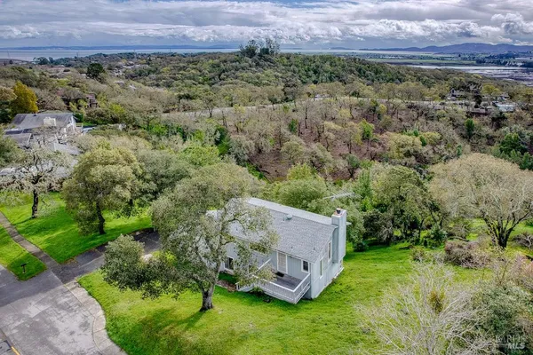 $969,000 | 2511 Laguna Vista Drive, Novato, CA 94945