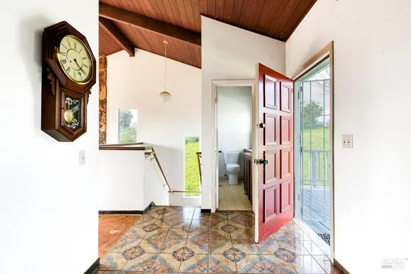 $969,000 | 2511 Laguna Vista Drive, Novato, CA 94945