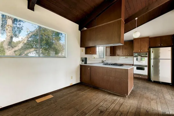 $969,000 | 2511 Laguna Vista Drive, Novato, CA 94945