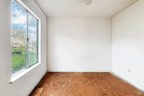 $1,050,000 | 2511 Laguna Vista Drive, Novato, CA 94945