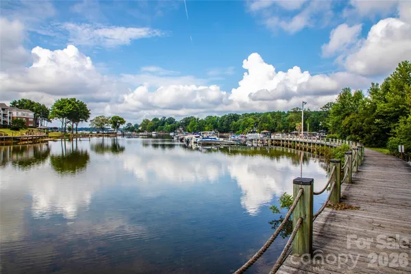 $799,000 | 18633 Harborside Drive, Cornelius, NC 28031