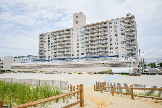 $1,200 | 9400 Atlantic Avenue, Unit 912, Margate City, NJ 08402