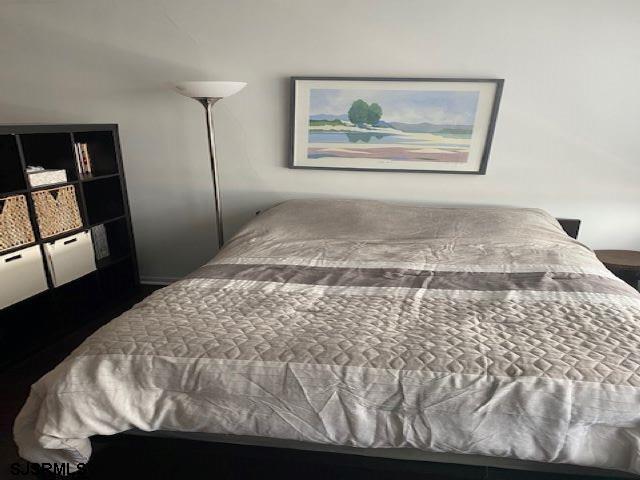 9400 Atlantic Avenue, Unit 912 Margate City, NJ 08402 - Photo 6 of 31 a view of a bedroom