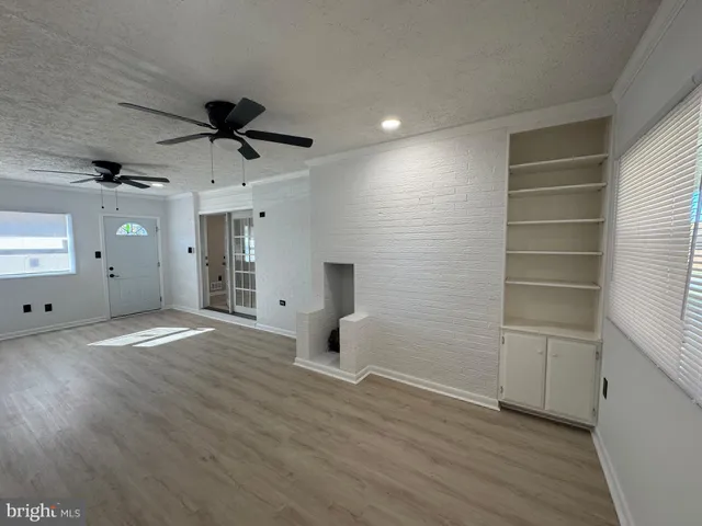 $3,000 | 602 Eliot Road, Pasadena, MD 21122