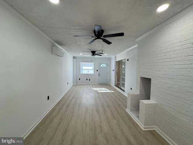 $3,000 | 602 Eliot Road, Pasadena, MD 21122