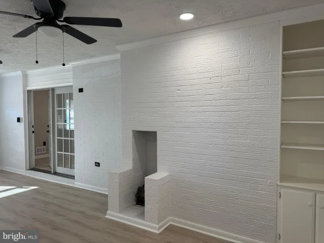 $3,000 | 602 Eliot Road, Pasadena, MD 21122