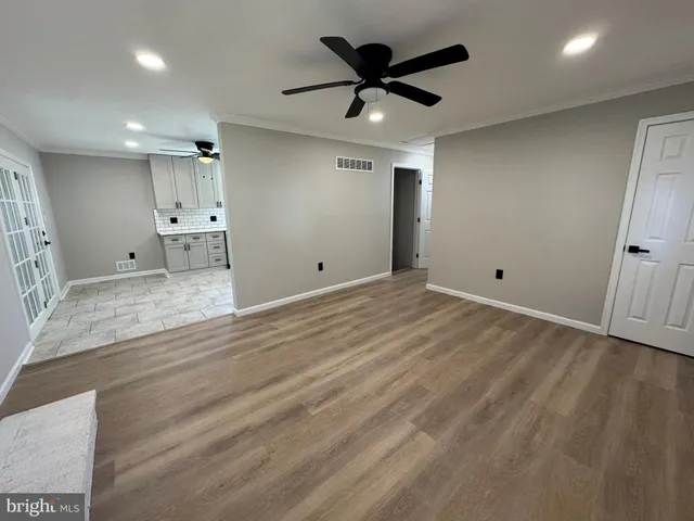 $3,000 | 602 Eliot Road, Pasadena, MD 21122