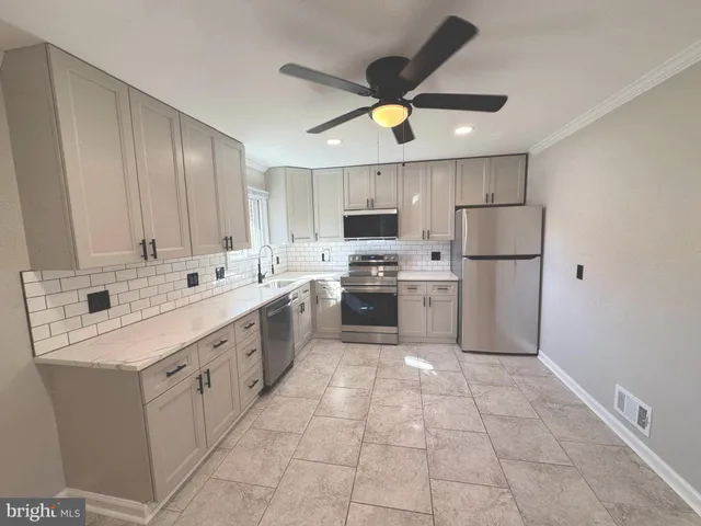 $3,000 | 602 Eliot Road, Pasadena, MD 21122