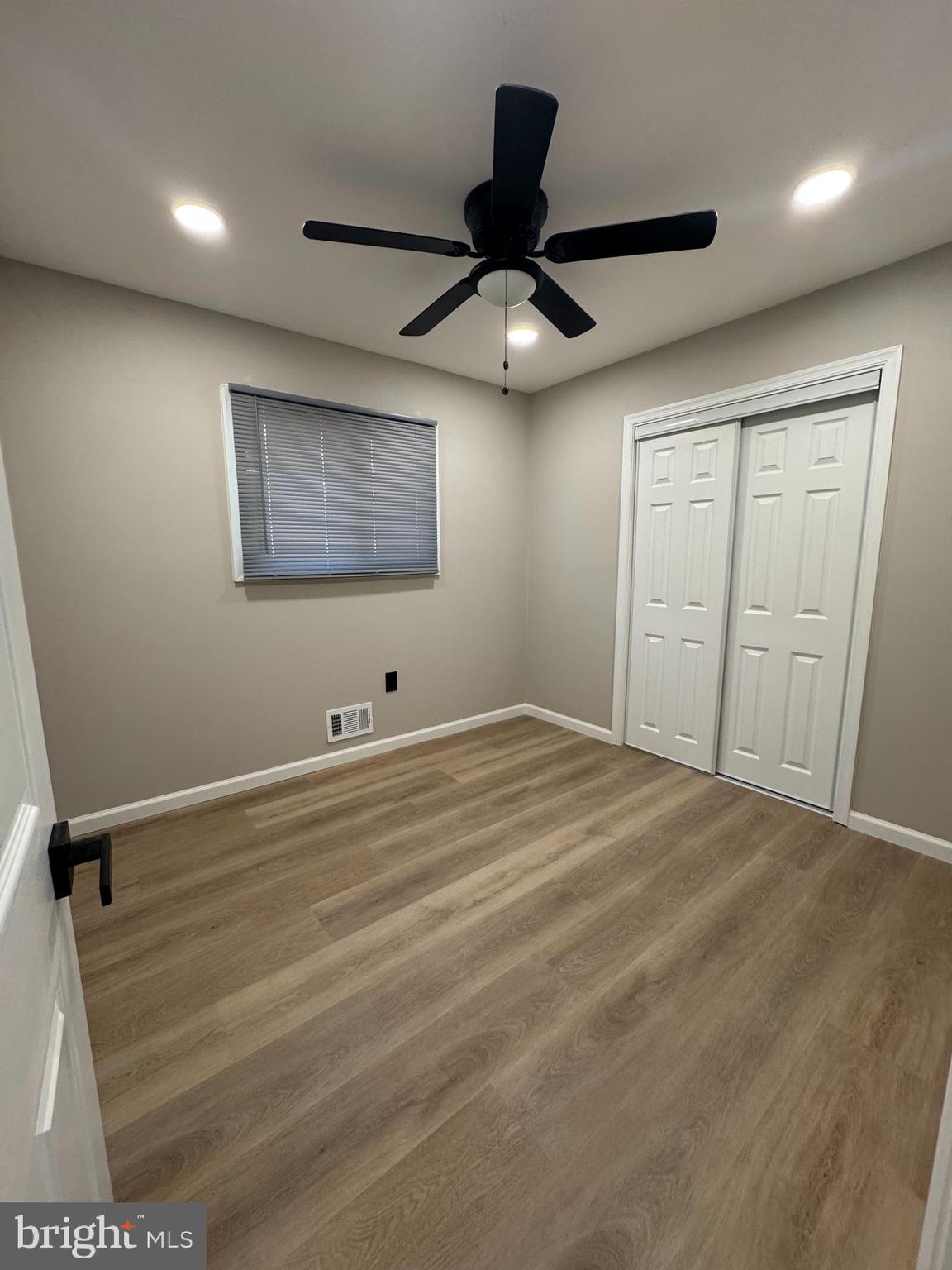 602 Eliot Road Pasadena, MD 21122 - Photo 22 of 30 a view of an empty room