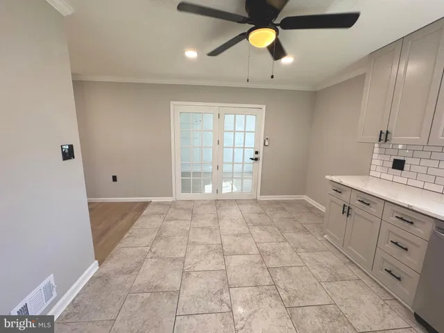 $3,000 | 602 Eliot Road, Pasadena, MD 21122