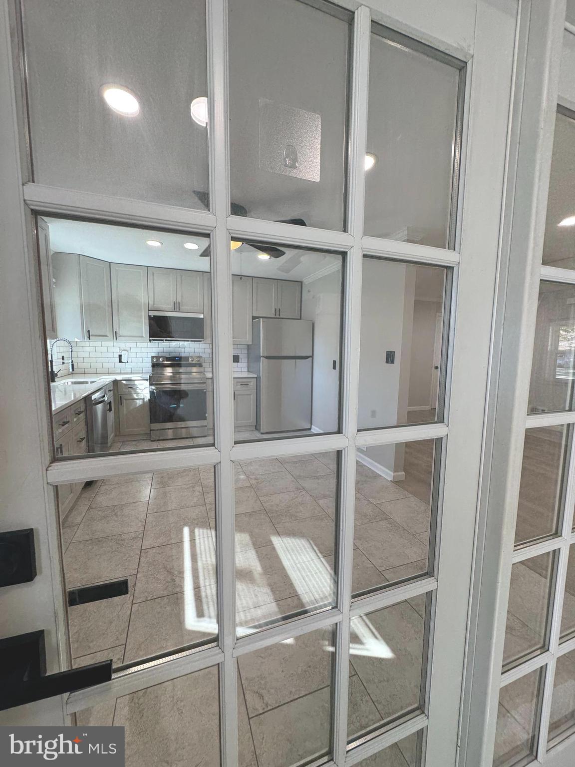 602 Eliot Road Pasadena, MD 21122 - Photo 8 of 30